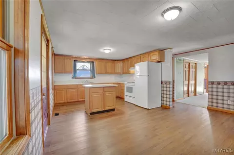 Kitchen - 13729 E Schutt Rd, Chaffee, NY 14030 photo 1 of 3