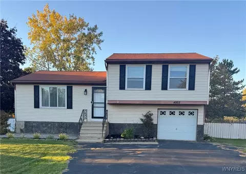 4952 Tim Tam Trl, Buffalo, NY 14219