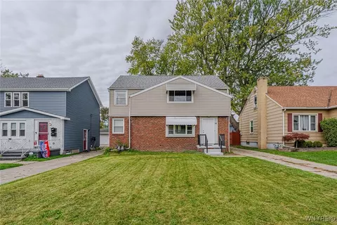 14 Mapleview Rd, Cheektowaga, NY 14225