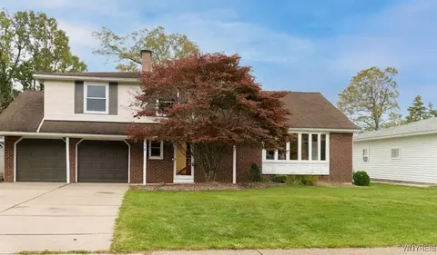 311 Forest Dr, West Seneca, NY 14224