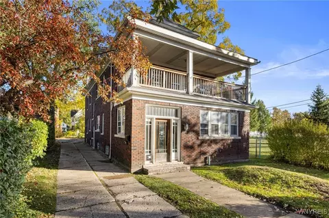 1130 Cleveland Ave, Niagara Falls, NY 14305