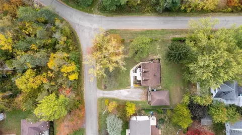 View/Area - 6736 Wayne Dr, Evans, NY 14047 photo 2 of 10