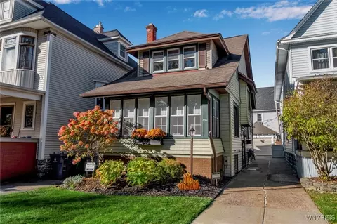 690 Mckinley Pkwy, Buffalo, NY 14220