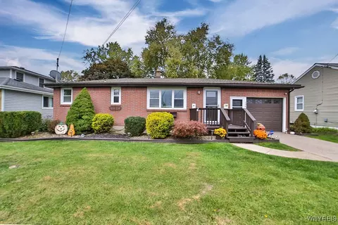 198 Burkhardt Ave, Depew, NY 14043
