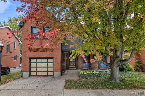 53 Cary St, Buffalo, NY 14201