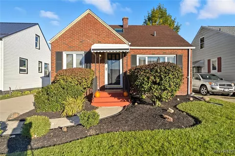 41 Louvaine Dr, Buffalo, NY 14223