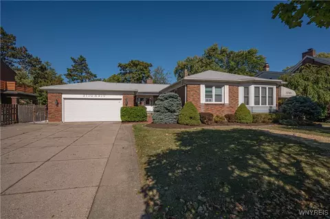 3710 Main St, Amherst, NY 14226