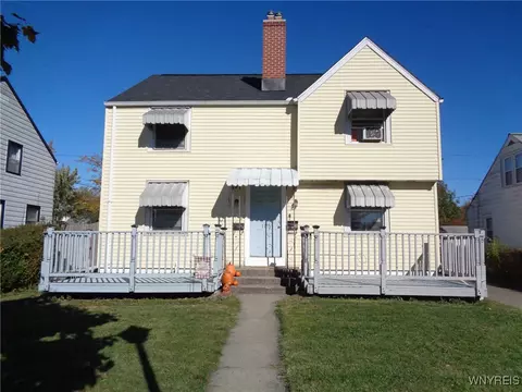105 Pullman Ave, Tonawanda, NY 14217