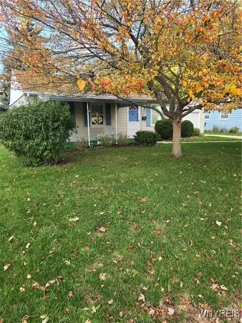 29 Lee St, Depew, NY 14043