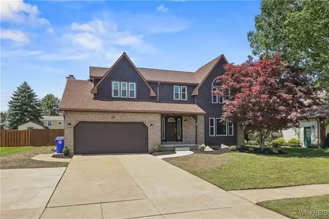 69 Deer Path, West Seneca, NY 14224