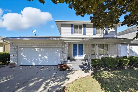 4 Villa Moraine Dr, Cheektowaga, NY 14225