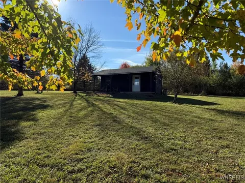 5870 Ashford Hollow Rd, Ashford, NY 14171