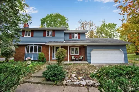 2750 Dodge Rd, East Amherst, NY 14051