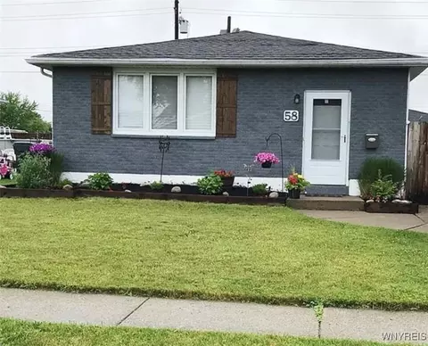 58 Mary Lou Ln, Depew, NY 14043