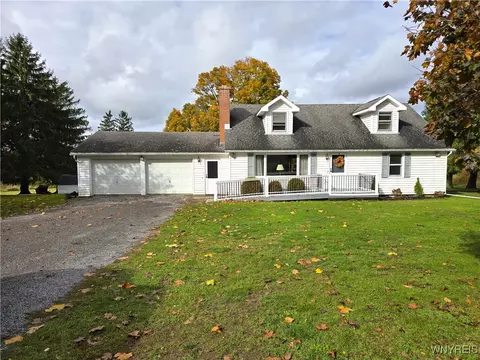 1363 Mill Rd, Aurora, NY 14052