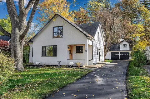 52 Shearer Ave, Aurora, NY 14052