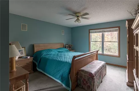 Bedroom - 34 Alexander Pkwy, Pendleton, NY 14120 photo 1 of 3