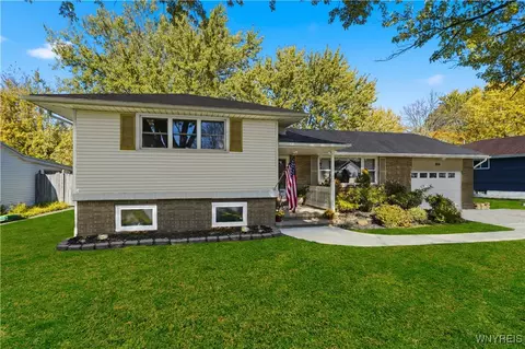 264 Woodward Dr, West Seneca, NY 14224