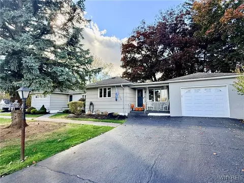 201 Oak St, Batavia, NY 14020