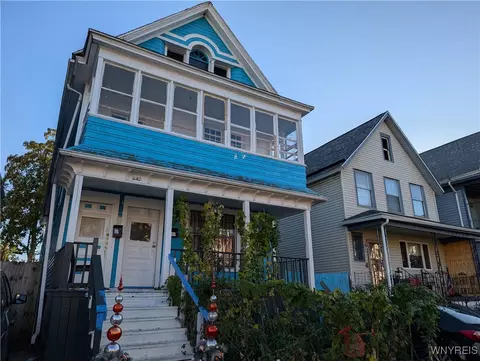 249 Auburn Ave, Buffalo, NY 14213