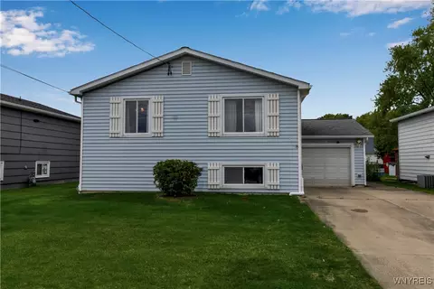 50 Vanderbilt Ave, Depew, NY 14043