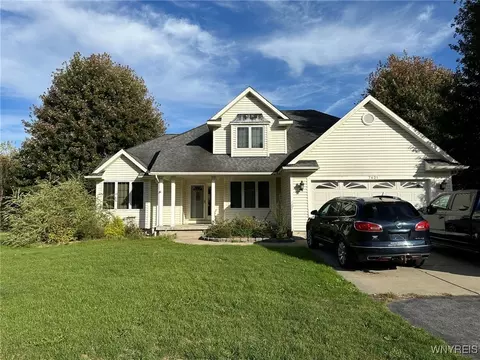 7421 Cedar St, Newstead, NY 14001