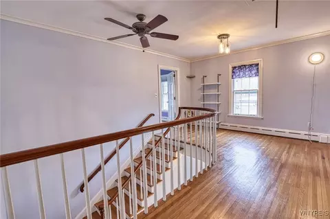 Entry Way - 660 Genesee St, Olean, NY 14760 photo 4 of 7