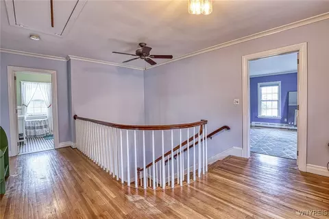 Entry Way - 660 Genesee St, Olean, NY 14760 photo 5 of 7