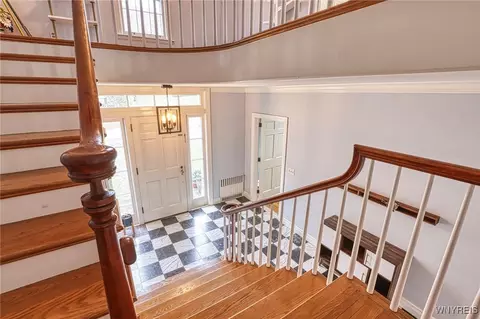 Entry Way - 660 Genesee St, Olean, NY 14760 photo 3 of 7