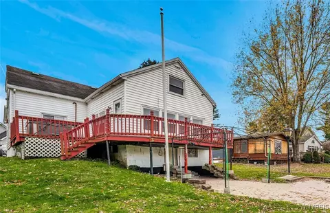 273 Broad Bay Cir, Machias, NY 14101