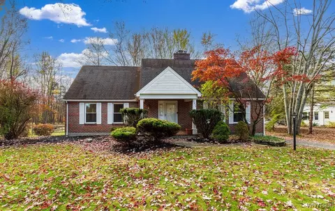 2275 Dodge Rd, East Amherst, NY 14051