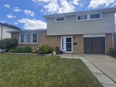 36 Angela Ln, Cheektowaga, NY 14225