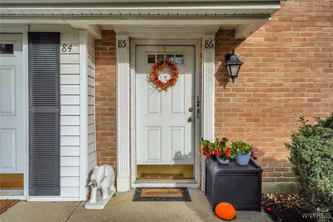 270 Buffalo Rd #86, Aurora, NY 14052