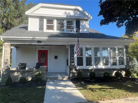 30 Eagle St, Amherst, NY 14221