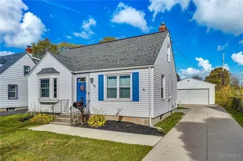 92 Yeager Dr, Cheektowaga, NY 14225