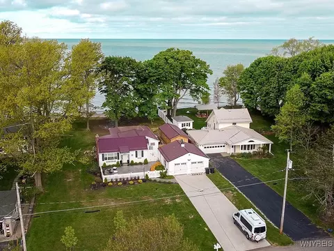 101 Oval St, Brant, NY 14027