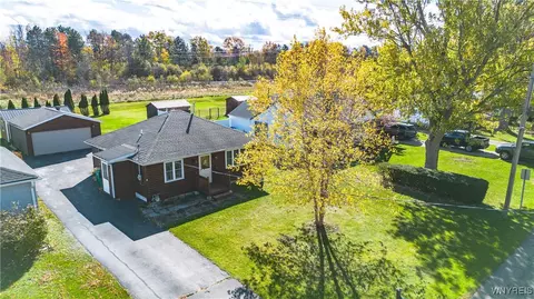 3139 Durham Rd, Hamburg, NY 14075