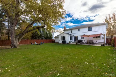 Exterior - 116 The Paddock, Amherst, NY 14221 photo 3 of 7