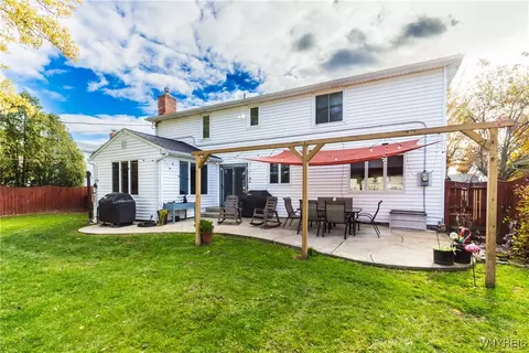 Exterior - 116 The Paddock, Amherst, NY 14221 photo 6 of 7
