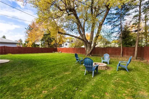 Exterior - 116 The Paddock, Amherst, NY 14221 photo 5 of 7