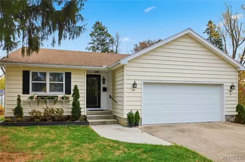 6 Garfield Ave, Batavia, NY 14020
