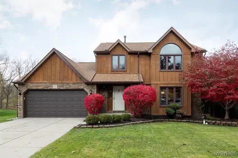 25 Cove Holw, West Seneca, NY 14224