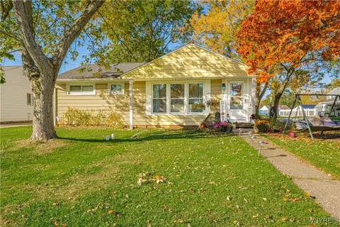 62 Conant Dr, Buffalo, NY 14223
