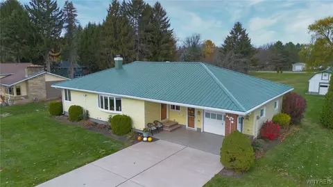 2048 Smithcrest Dr, Collins, NY 14034 photo 41
