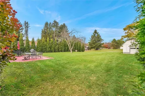 2048 Smithcrest Dr, Collins, NY 14034 photo 39