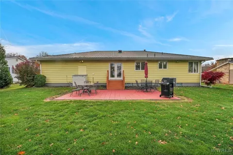 2048 Smithcrest Dr, Collins, NY 14034 photo 37
