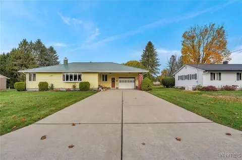 2048 Smithcrest Dr, Collins, NY 14034 photo 6