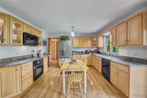 2048 Smithcrest Dr, Collins, NY 14034 photo 14