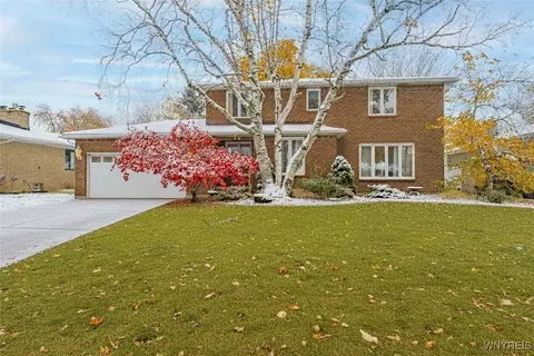 2795 Colvin Blvd, Tonawanda, NY 14150