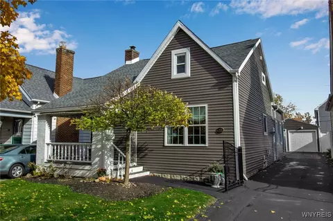 45 Arundel Rd, Buffalo, NY 14216